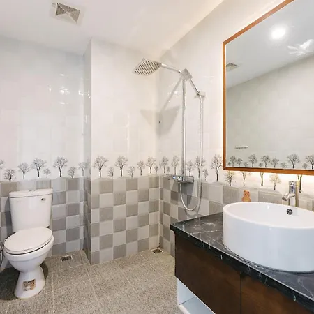 Westlake Homestay Hanoi - D'Le Roi Soleil Room photo