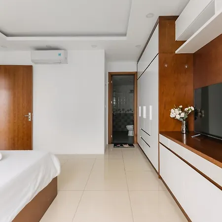 Westlake Homestay Hanoi - D'Le Roi Soleil Room photo